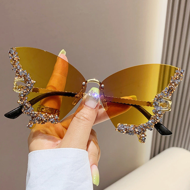 Luxury Diamond Butterfly Sunglasses Women Brand Y2K Vintage Rimless Oversized Sun Glasses Ladies Eyewear Shades